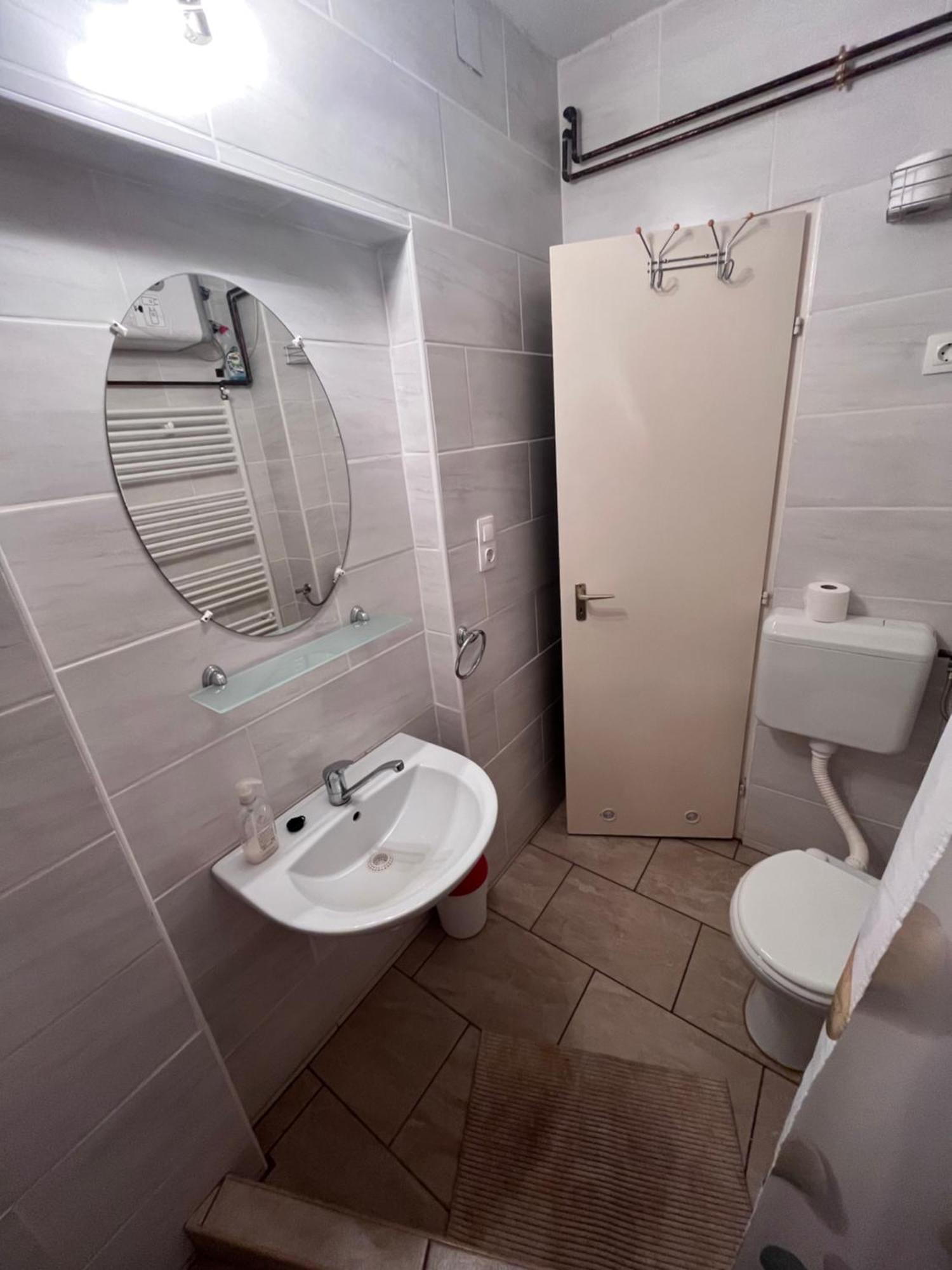 Abigel Apartman Морахалом Экстерьер фото