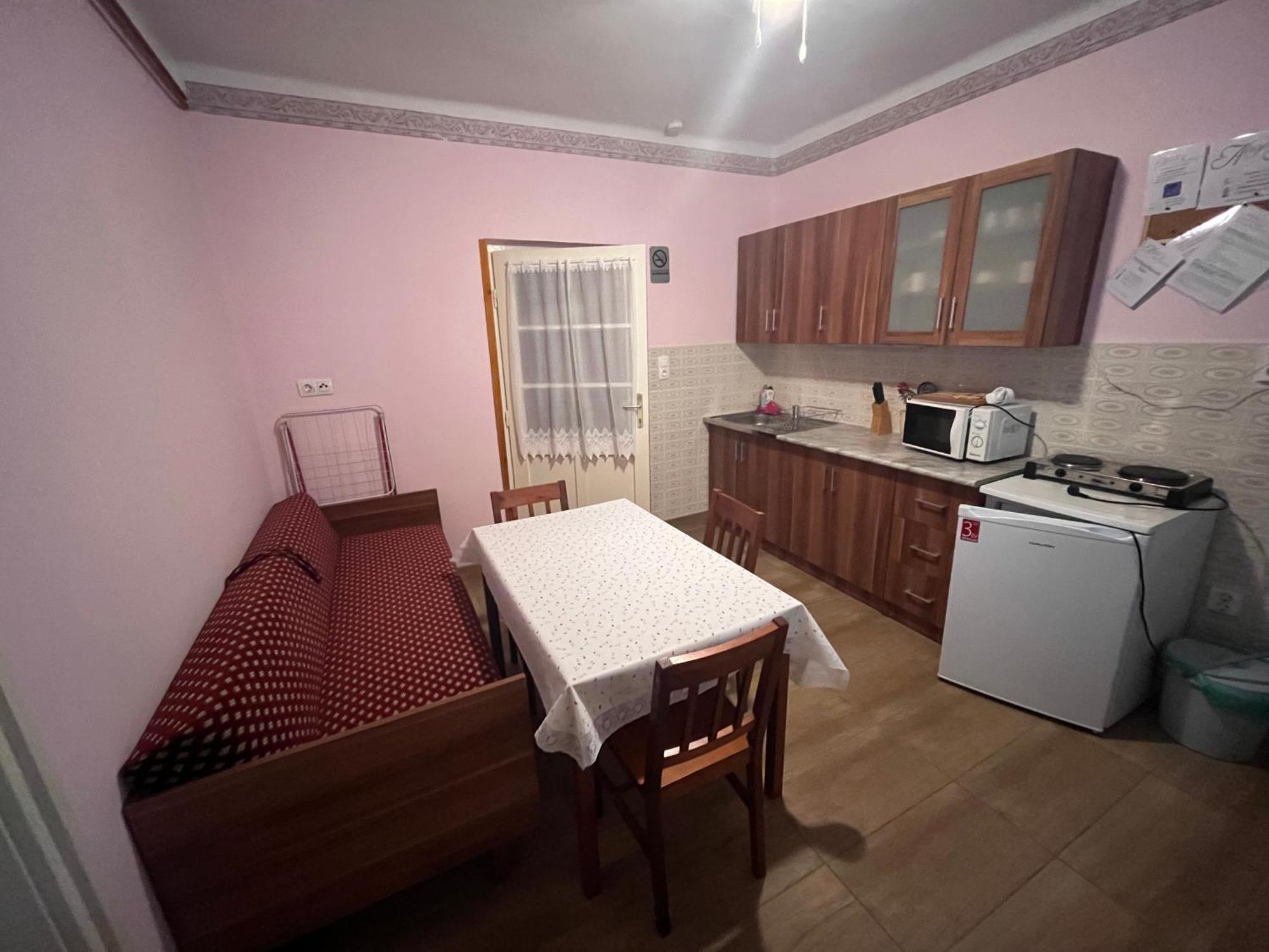 Abigel Apartman Морахалом Экстерьер фото