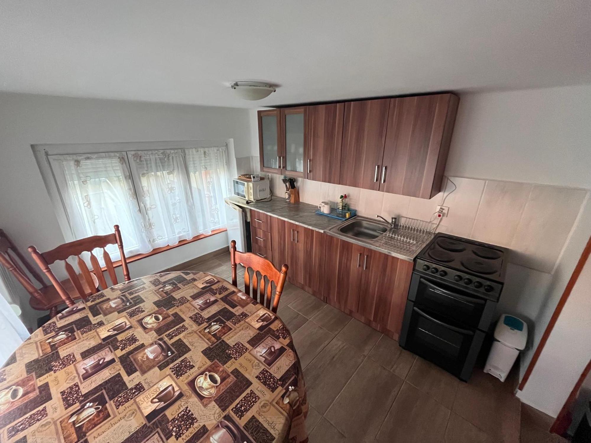 Abigel Apartman Морахалом Экстерьер фото
