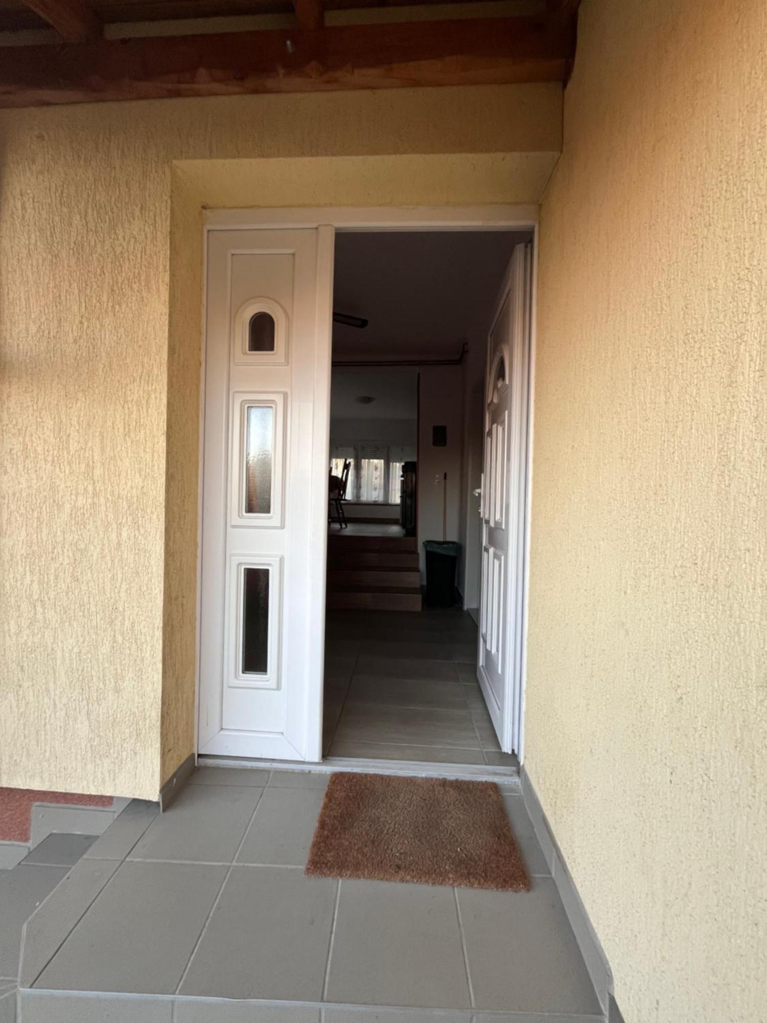 Abigel Apartman Морахалом Номер фото
